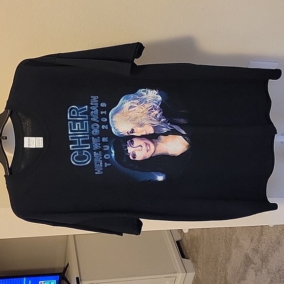 NWOT CHER "HERE WE GO AGAIN" 2019 TOUR T-SHIRT....XL - Picture 2 of 7